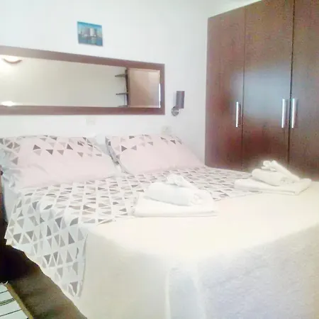 Rita - One Bedroom * Ston